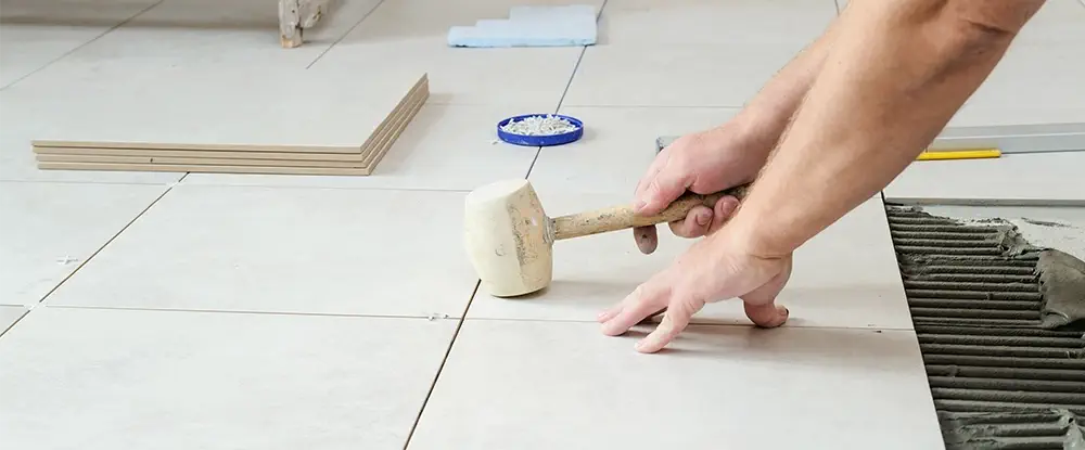 Qu’est-ce qui fait un bon carreleur _ Nos conseils pour bien choisir